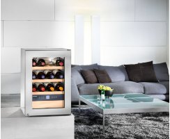 Liebherr Stand-Weinklimaschrank, WKes 653 GrandCru, 42,5 x 61,2 cm,12 Flaschen, EEK: E, Edelstahl