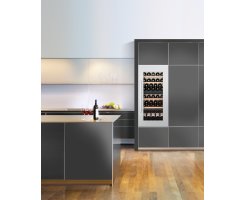 Liebherr Einbau-Weintemperierschrank, EWTdf 2353 Vinidor, 55,7 x 121,8 cm, 48 Flaschen, EEK: G