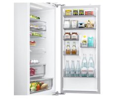 Samsung Einbau Kühl-/Gefrierkombination, 194/54 cm, 297 l, mit Metal Cooling, Twin Cooling Plus und AI Energy Mode, weiß, EEK: E, BRB80F3GAEF0EF