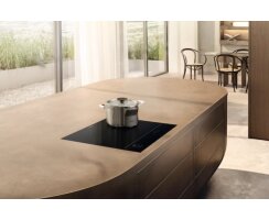 Miele Vollflächen-Induktionskochfeld KM 8665 FL -...