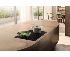 Miele Vollflächen-Induktionskochfeld KM 8685 FL...