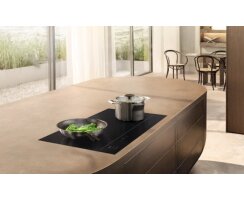 Miele Vollflächen-Induktionskochfeld KM 8695 FL -...