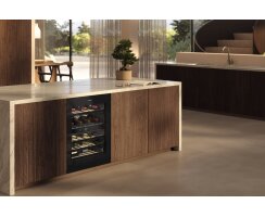 Miele Weintemperierschrank KWTUS 7196 E  86-92 cm Nischenhöhe sofort lieferbar